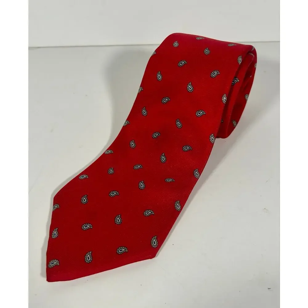 Vintage Christian Dior Red 100% Silk Paisley Neck Tie Made In USA Italian Fabric
